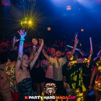 Gringos Bingo at Pirates Arena, Magaluf, 4 August 2025